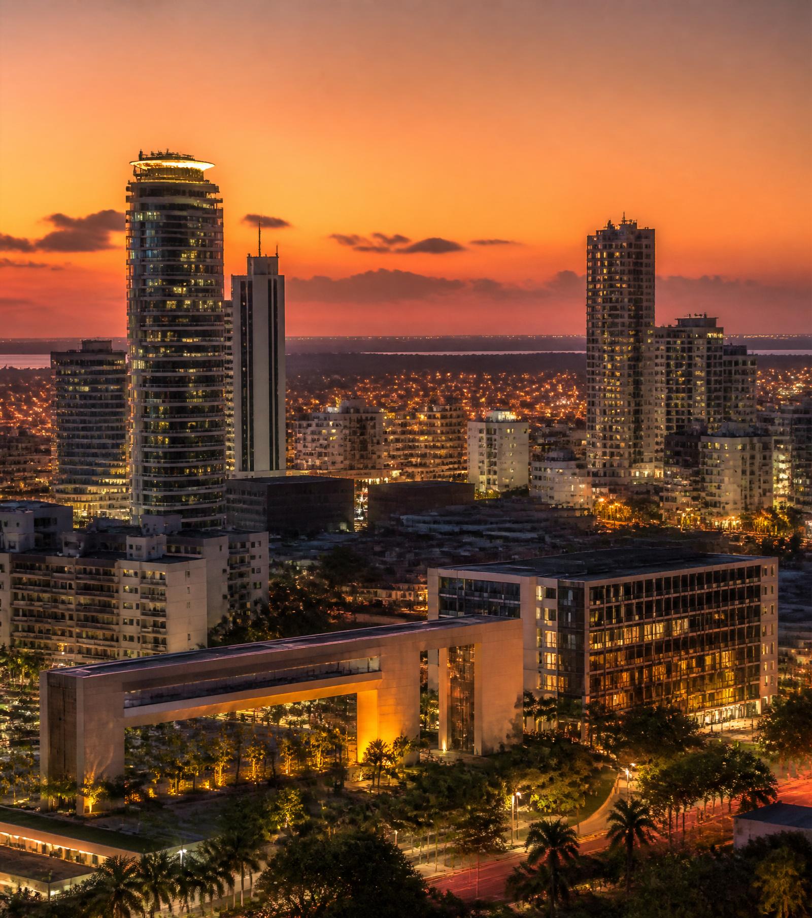 Vista da cidade de Maputo ao anoitecer